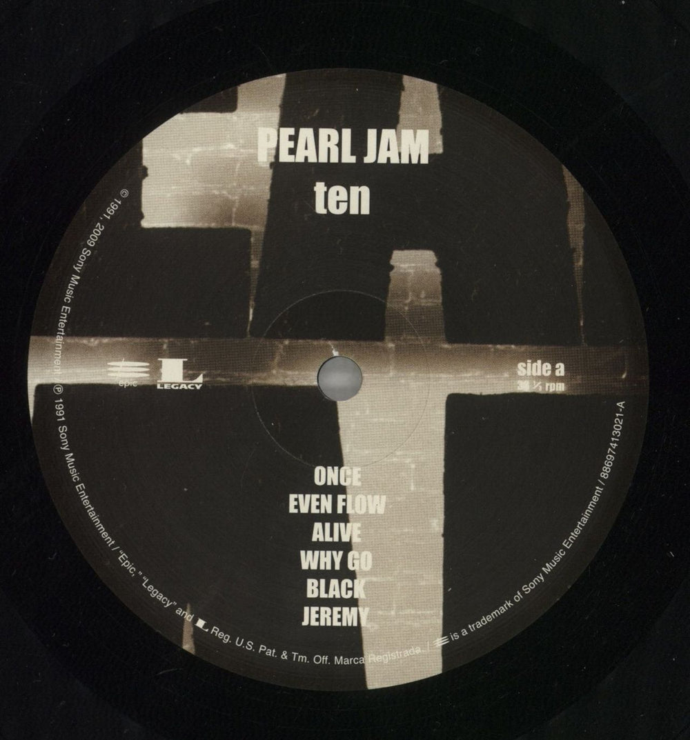 Pearl Jam Ten [2009 Edition]: Remastered - 180gm Vinyl US 2-LP vinyl record set (Double LP Album) PJA2LTE866572