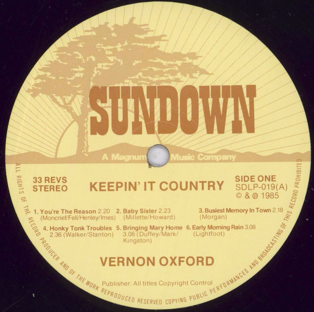 Vernon Oxford Keepin' It Country UK vinyl LP album (LP record) VEDLPKE847299