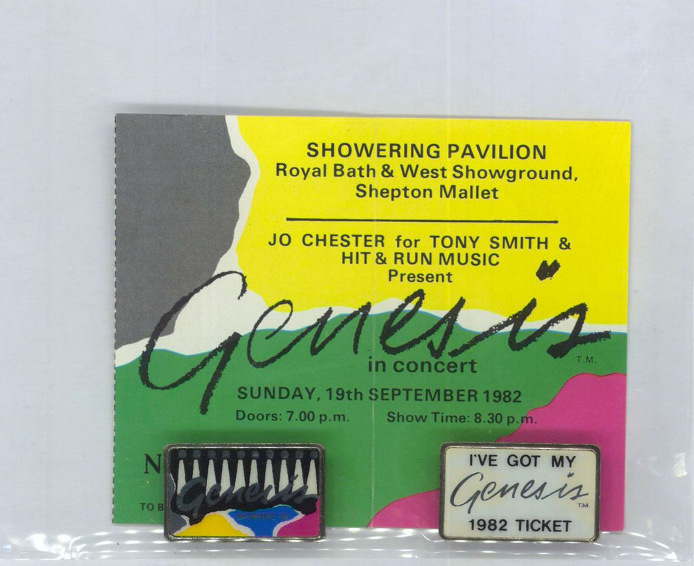 Genesis In Concert 82 + Ticket Stub, Fold-out Poster & Two Badges UK tour programme GENTRIN816784