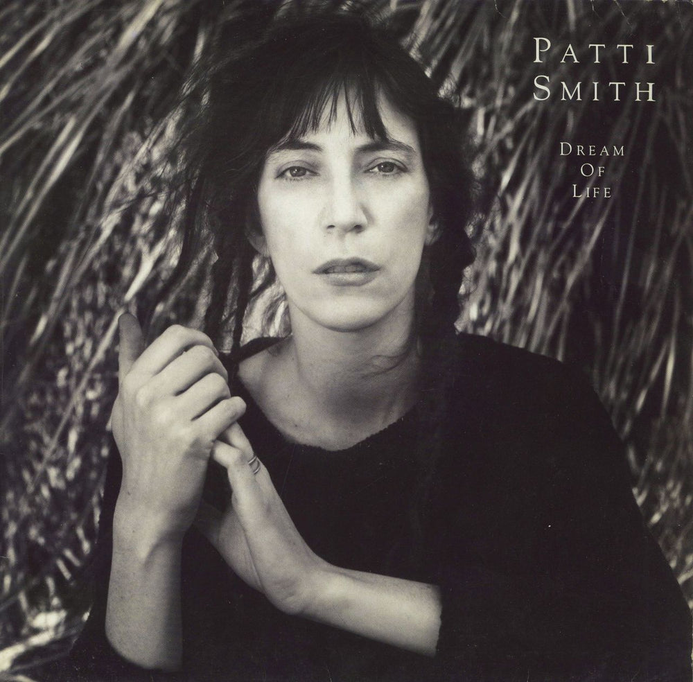 Patti Smith Dream Of Life + Insert UK vinyl LP album (LP record) 209172